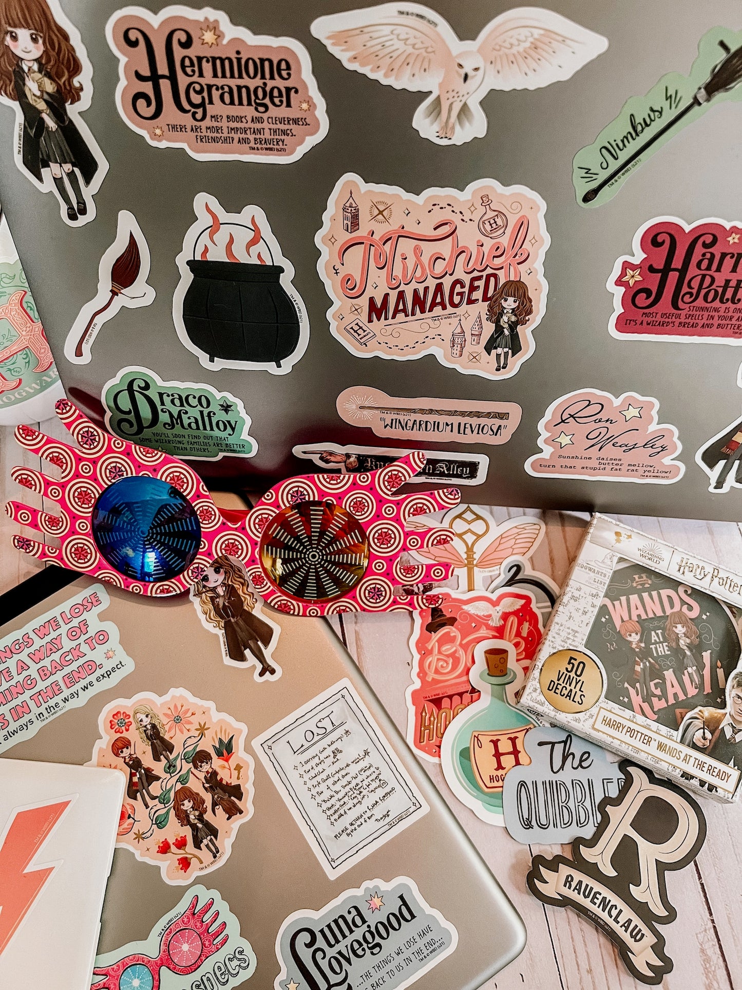 Harry Potter Wands at the Ready Decals (50-Pack)