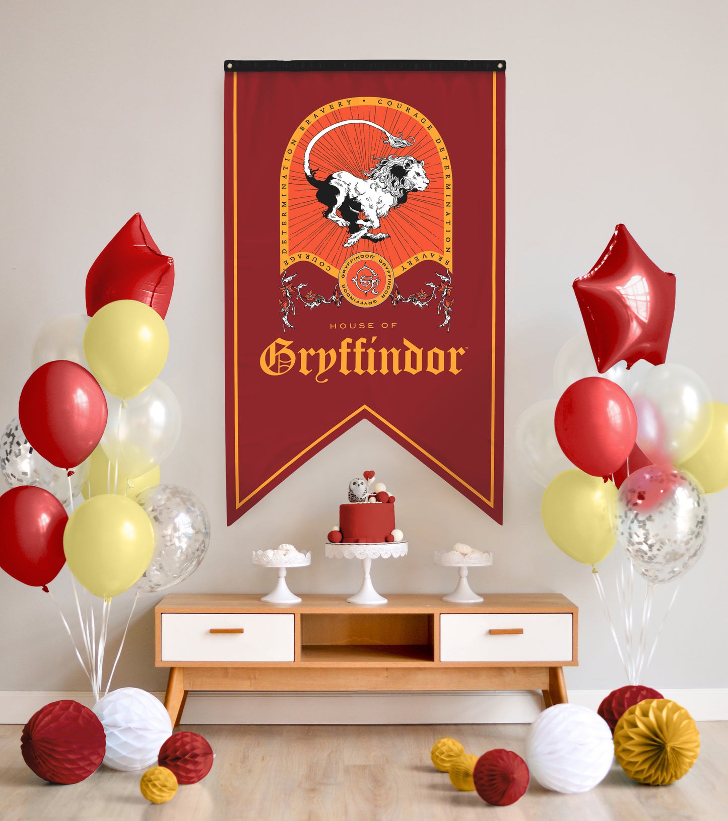 Harry Potter Gryffindor Crest Banner Flag (30'' x 50'')