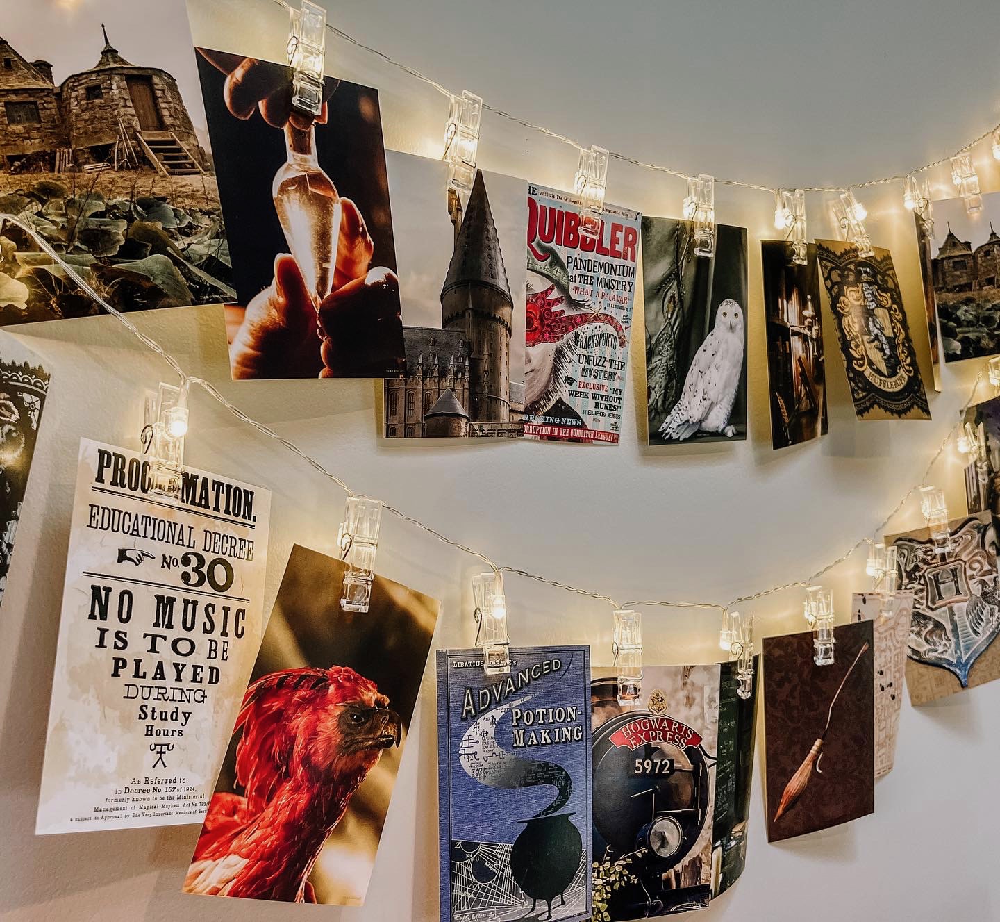 Harry Potter Hogwarts Wall Collage Kit (4'' x 6'')