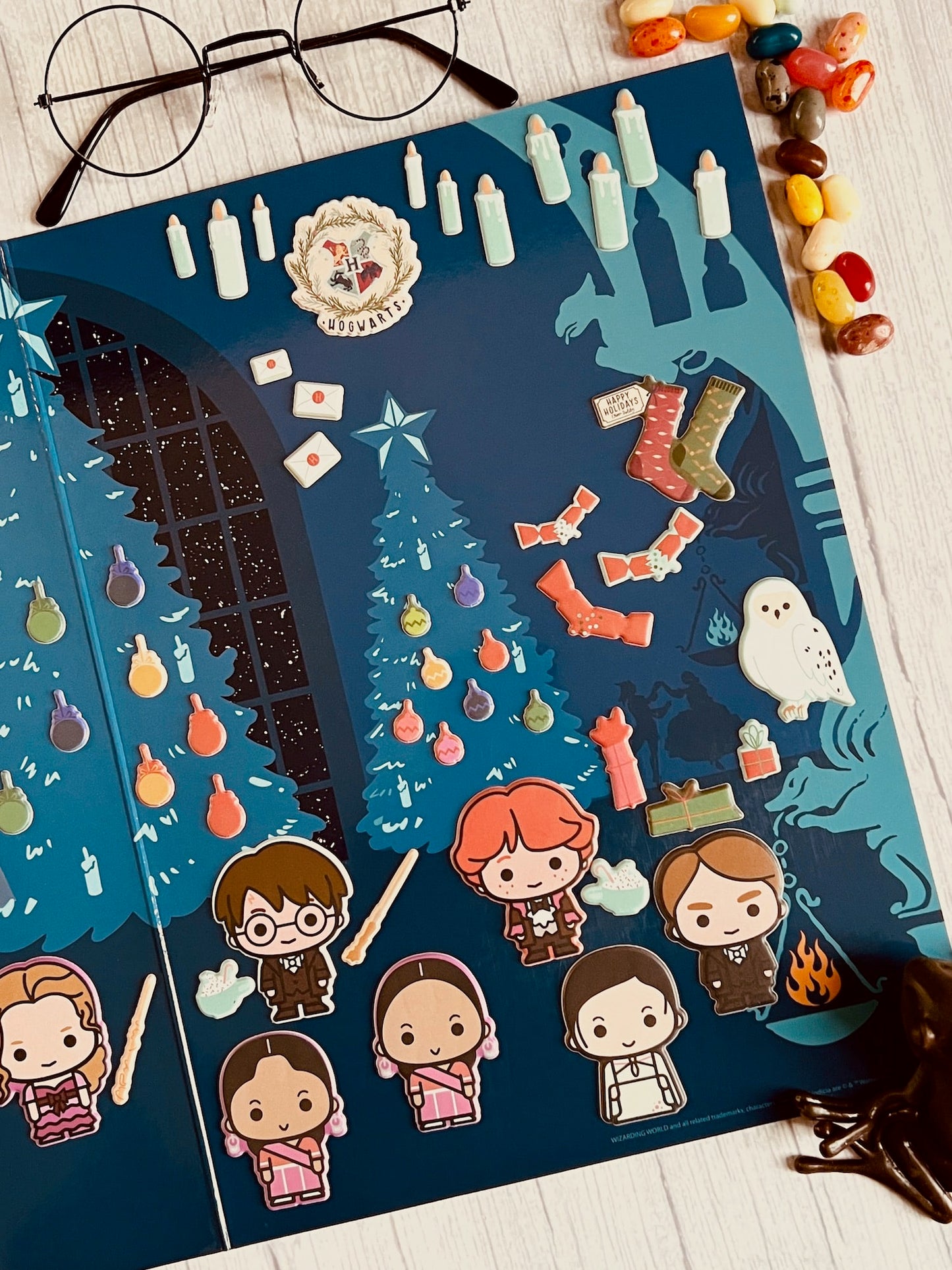 Harry Potter The Great Hall Holiday Puffy Sticker Activity Set