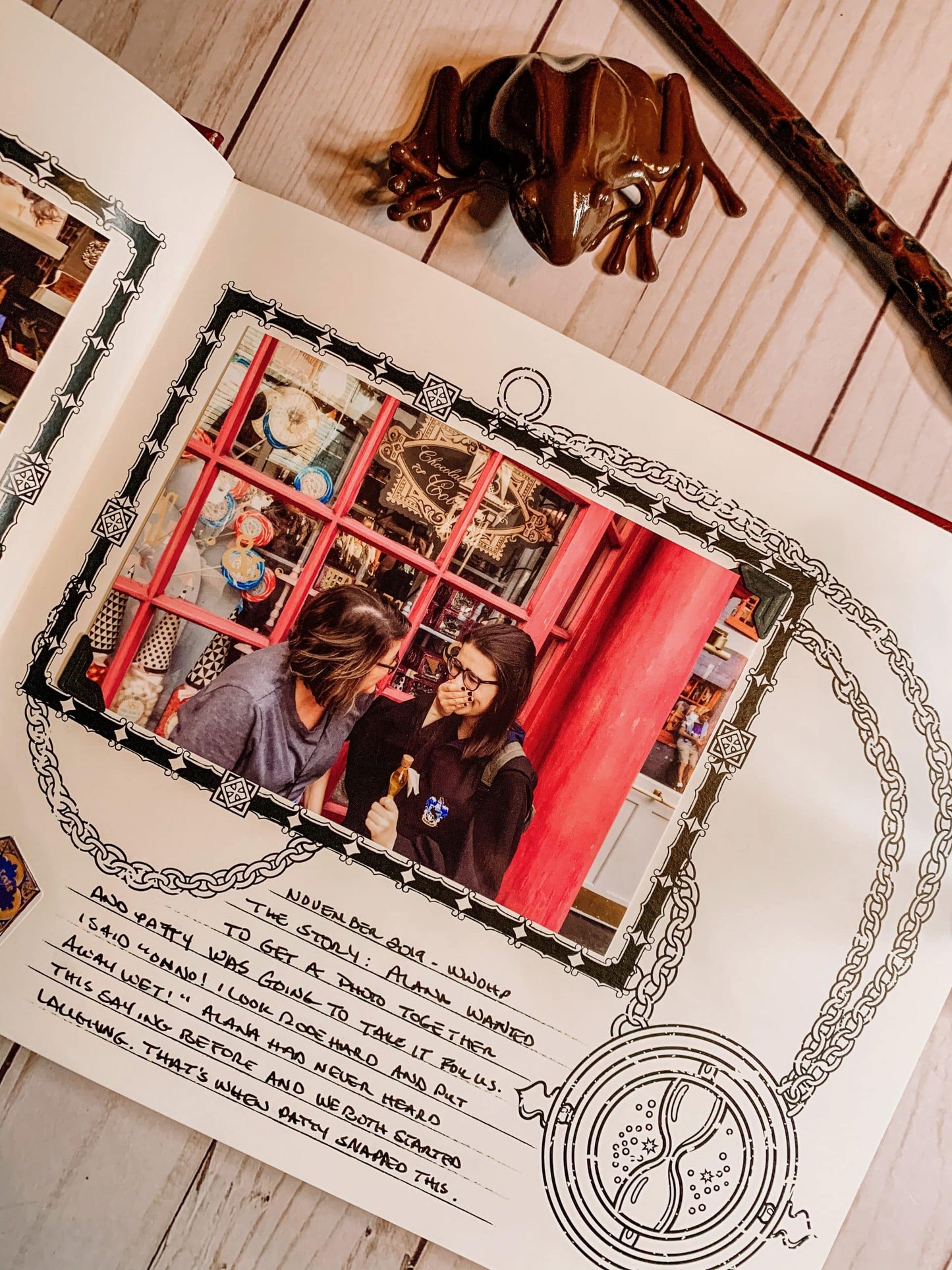 Harry Potter Replica Photo Album & Scrapbook