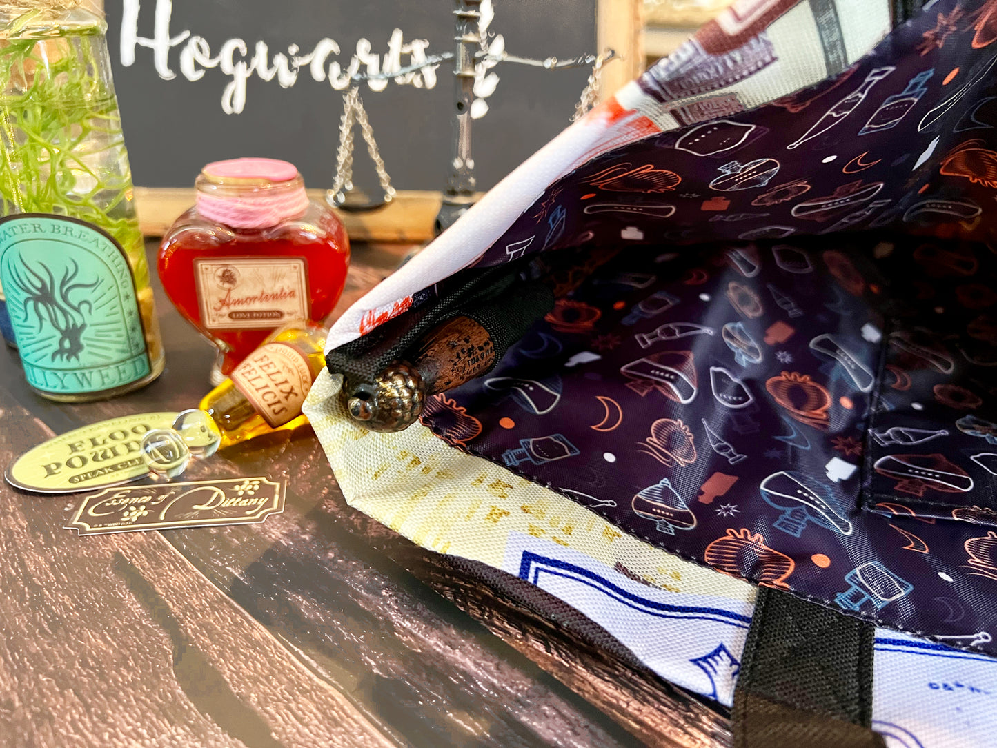 Harry Potter Potions Labels Tote Bag