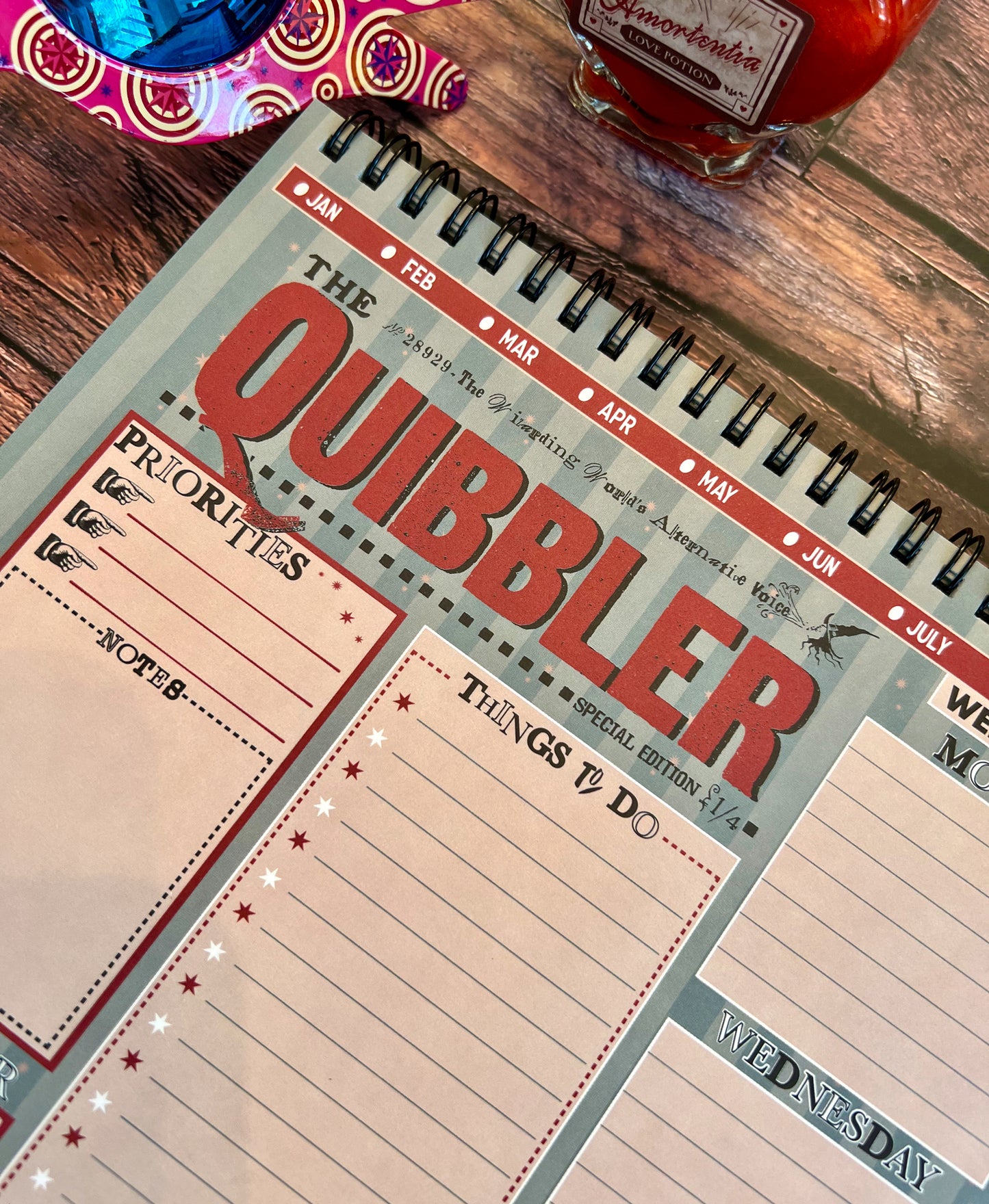 Harry Potter The Quibbler Top-Spiral Undated Weekly Planning Notepad (8'' x 10'')