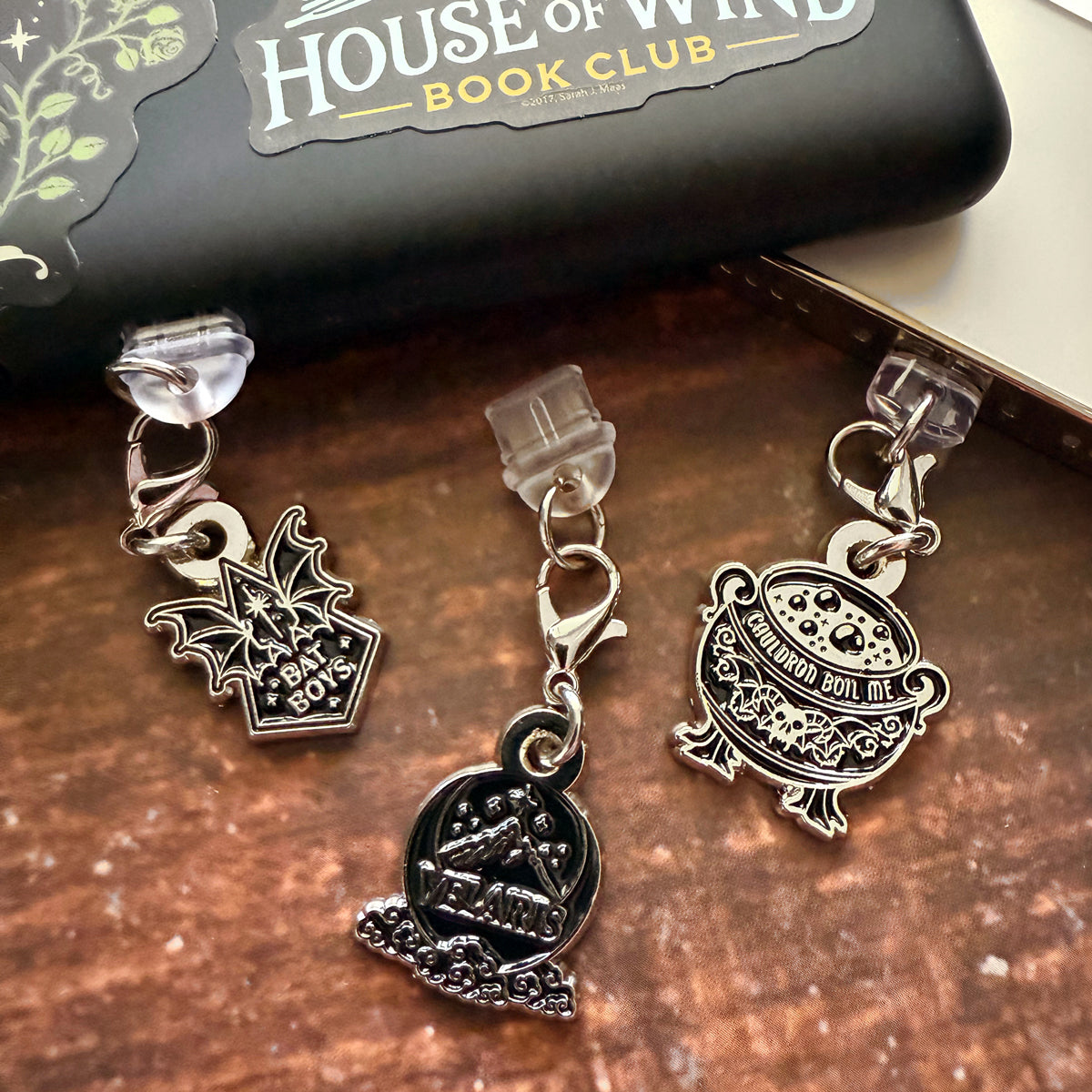 A Court of Thorns and Roses Dust Plug Charms (3-Pack)