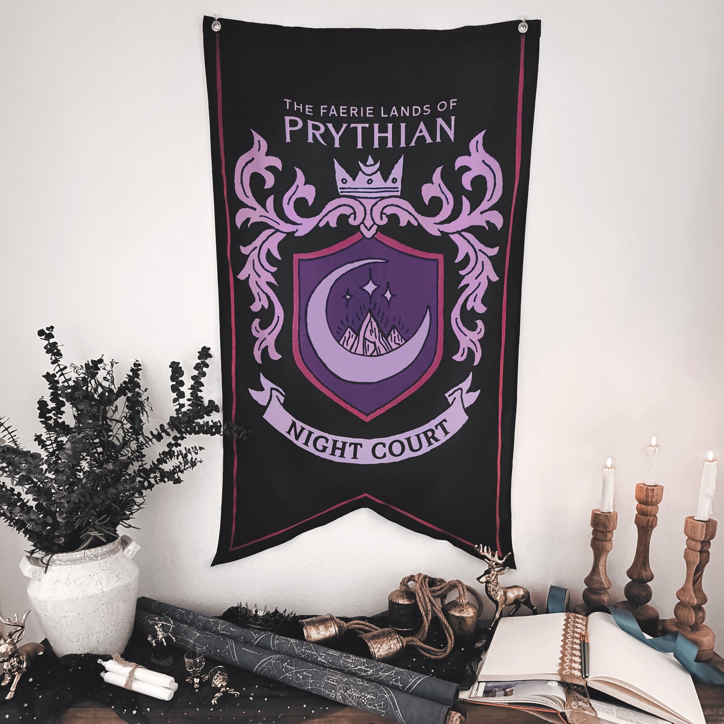 A Court of Thorns and Roses: Night Court Banner Flag (30'' x 50'')