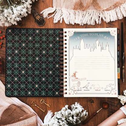 Harry Potter Return to Hogwarts 2027 Weekly Planner, Personal Organizer