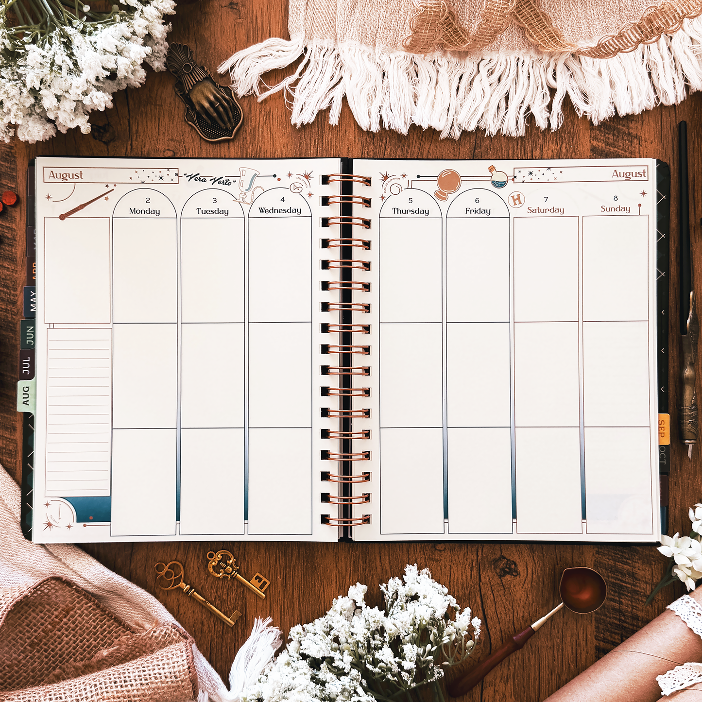 Harry Potter Return to Hogwarts 2027 Weekly Planner, Personal Organizer